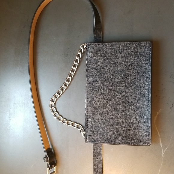 MICHAEL Michael Kors Handbags - Michael Kors Fanny Pack